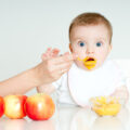 Quando o bebê estará pronto para comer papinha?