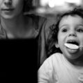 Vale tudo quando o filho não quer comer?
